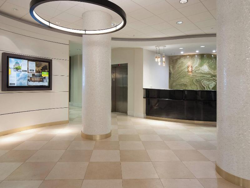 Courtyard Miami Coral Gables image