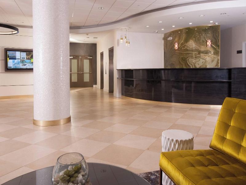 Courtyard Miami Coral Gables image