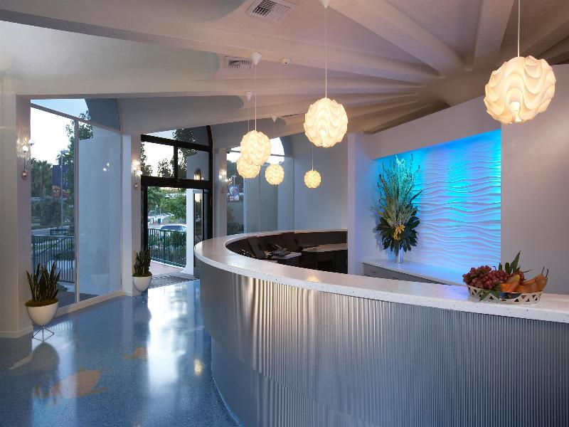 Howard Johnson by Wyndham Anaheim&Water Playground image