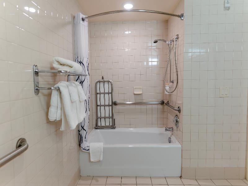 Howard Johnson by Wyndham Anaheim&Water Playground image