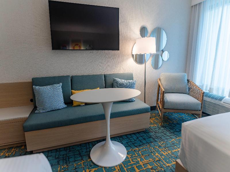 Howard Johnson by Wyndham Anaheim&Water Playground image