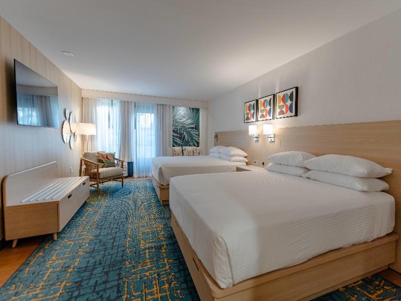 Howard Johnson by Wyndham Anaheim&Water Playground image