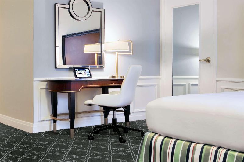 The Palmer House Hilton image