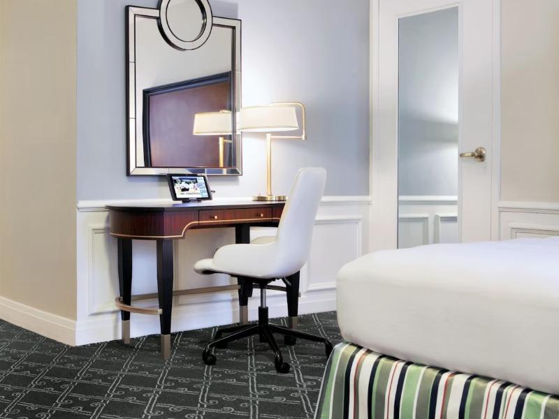 The Palmer House Hilton image