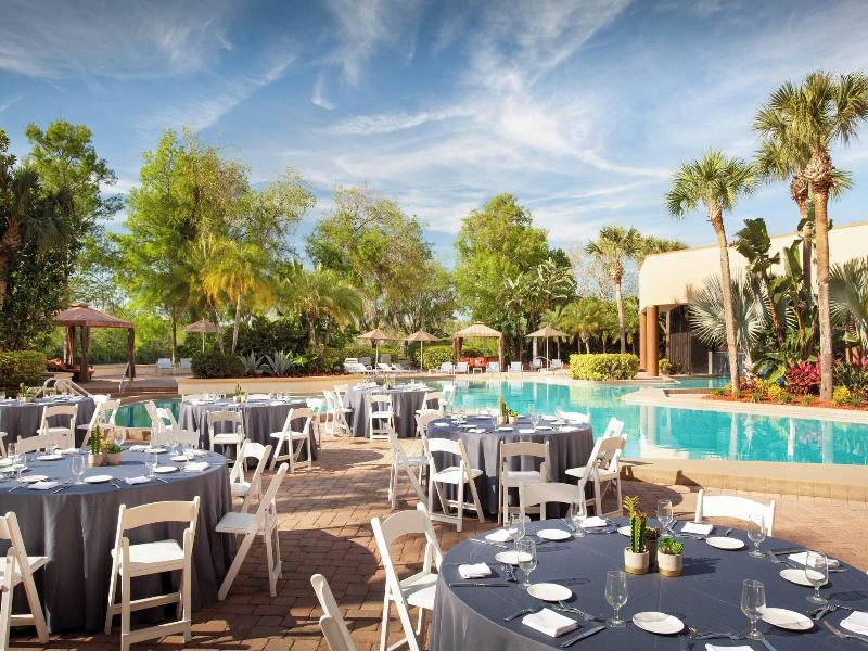 Orlando Airport Marriott Lakeside image