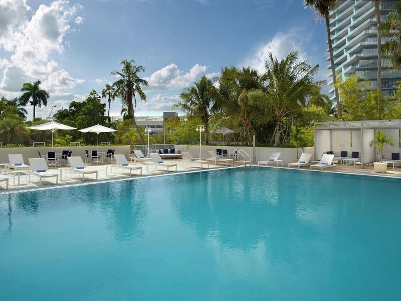 Courtyard Miami Coconut Grove image