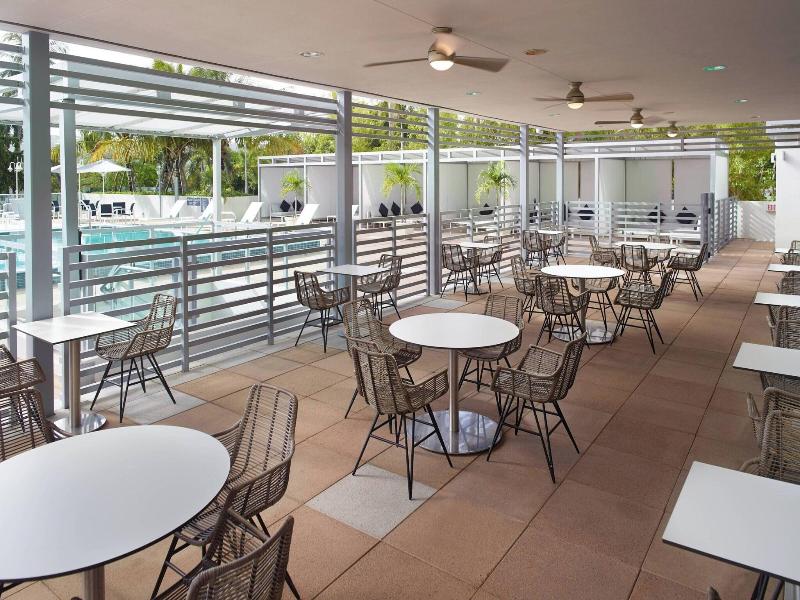 Courtyard Miami Coconut Grove image