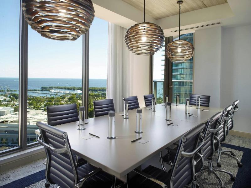 Courtyard Miami Coconut Grove image
