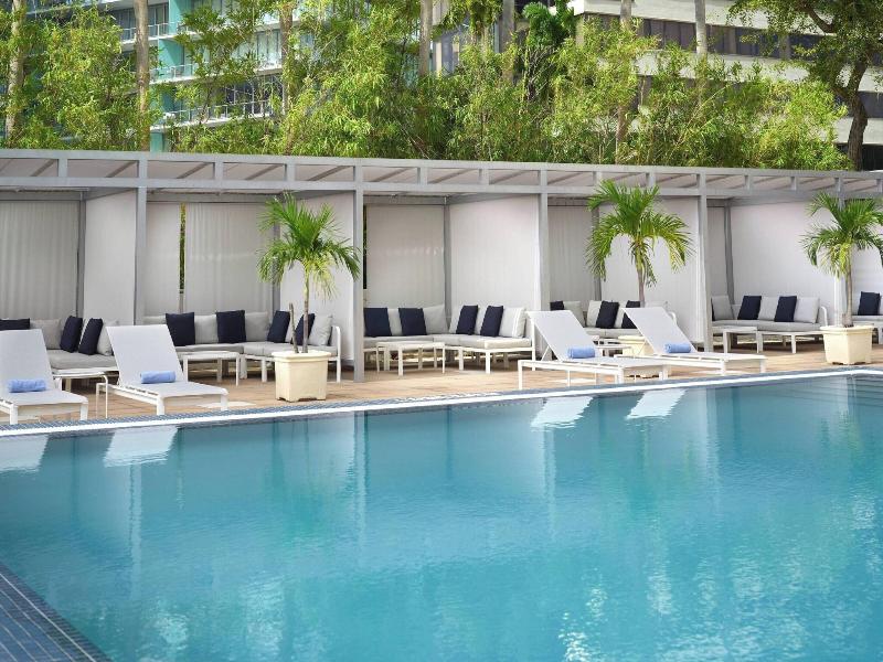 Courtyard Miami Coconut Grove image