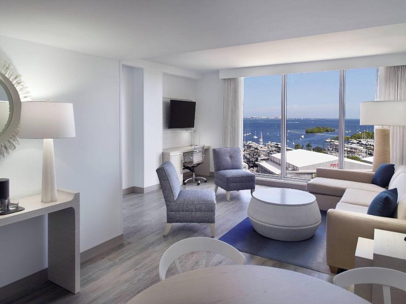 Courtyard Miami Coconut Grove image