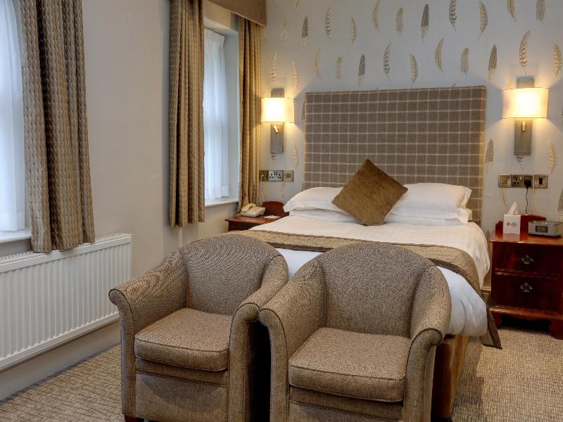 Best Western Lee Wood image