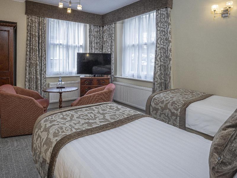 Best Western Lee Wood image