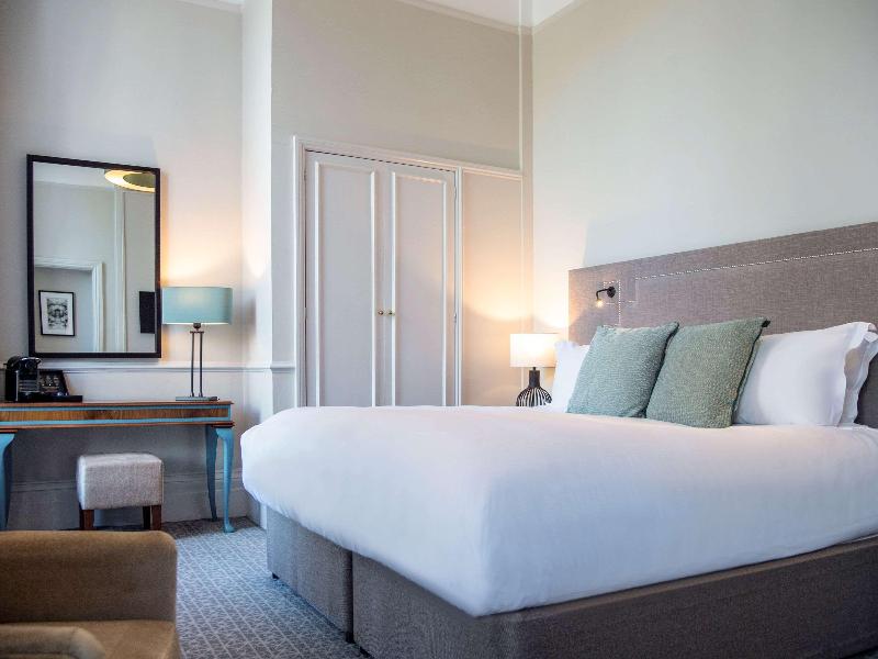 SUITE SUPERIOR KING BED