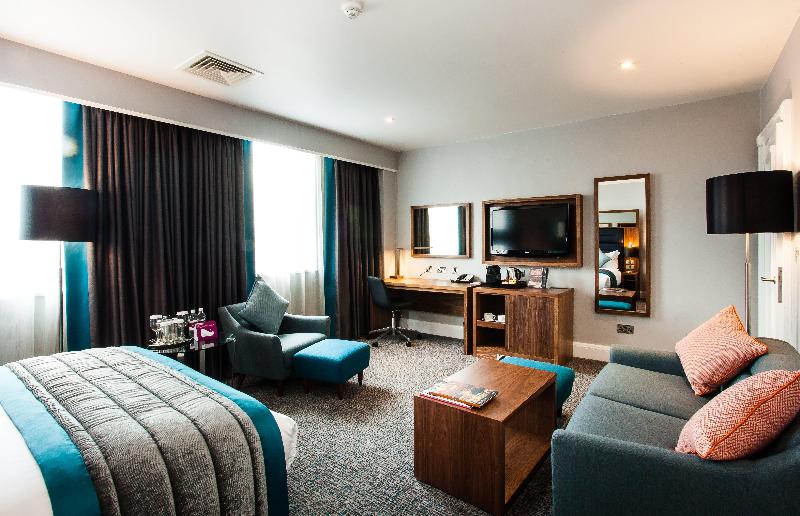 Crowne Plaza Leeds image