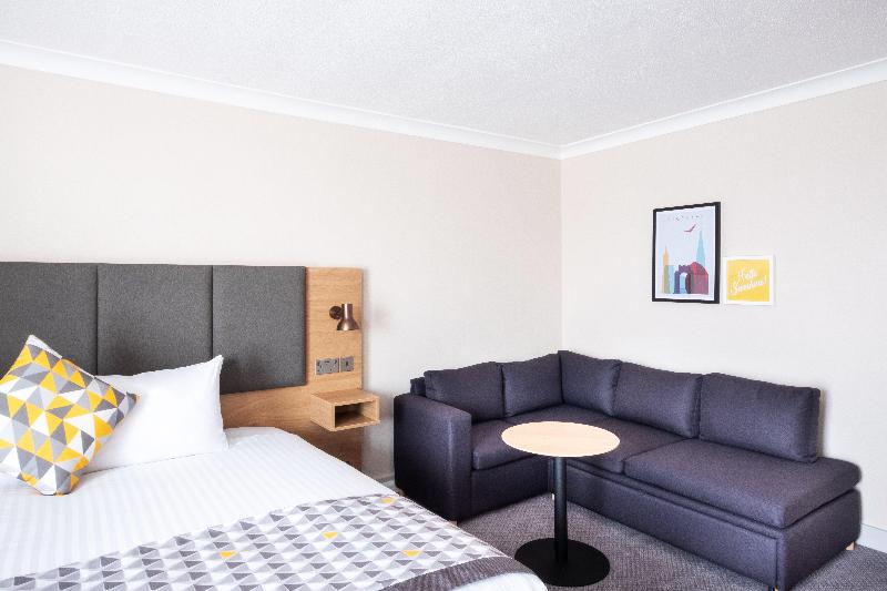 Holiday Inn Leicester image