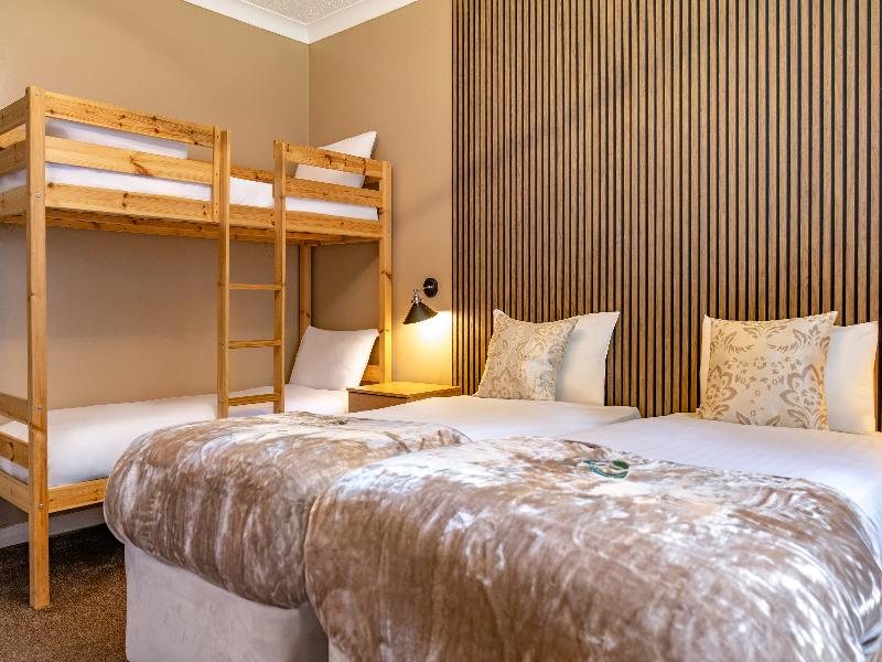 Airport Inn Manchester image