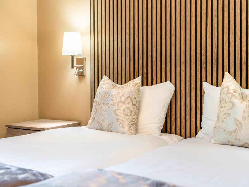 Airport Inn Manchester image