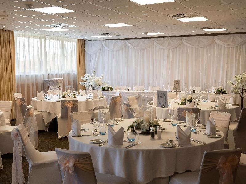 Novotel Milton Keynes image