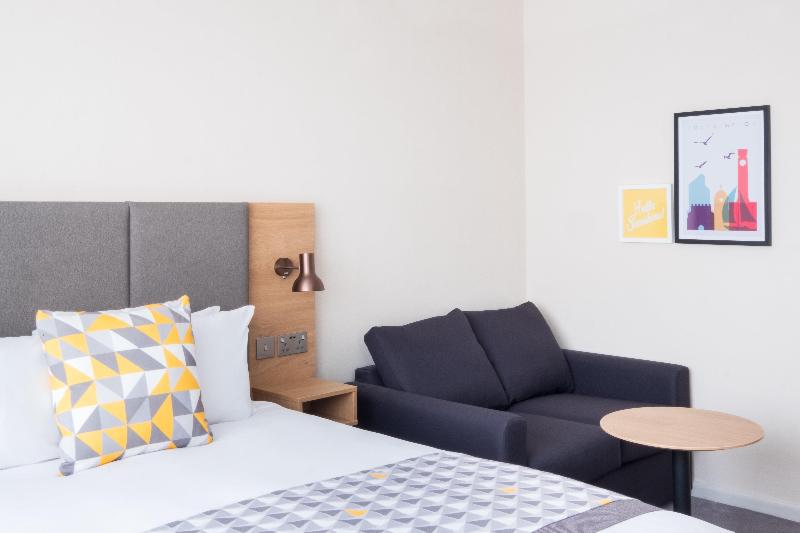 Voco Southampton image