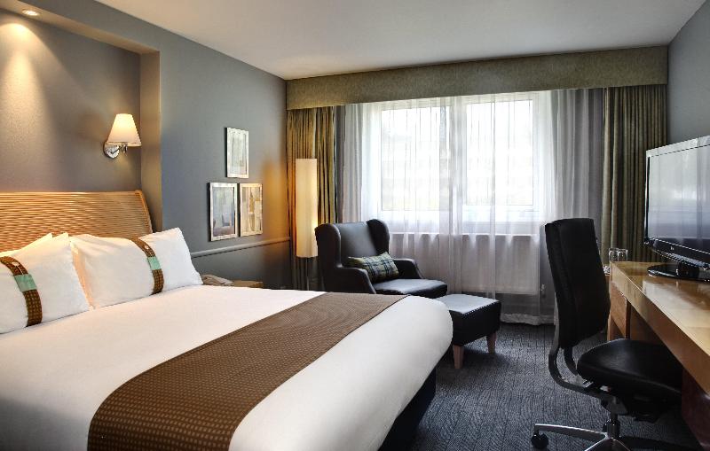 Holiday Inn London - Sutton image