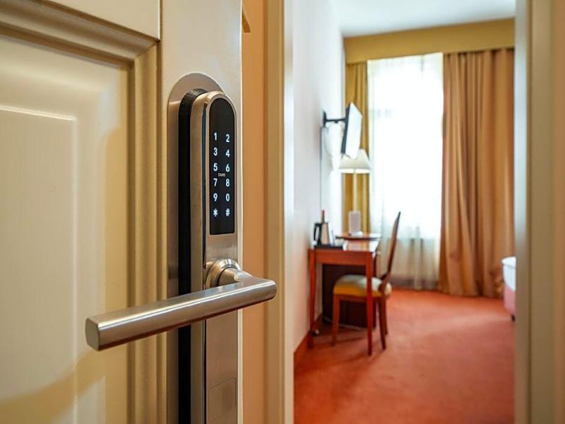 Hotel Raffaello image