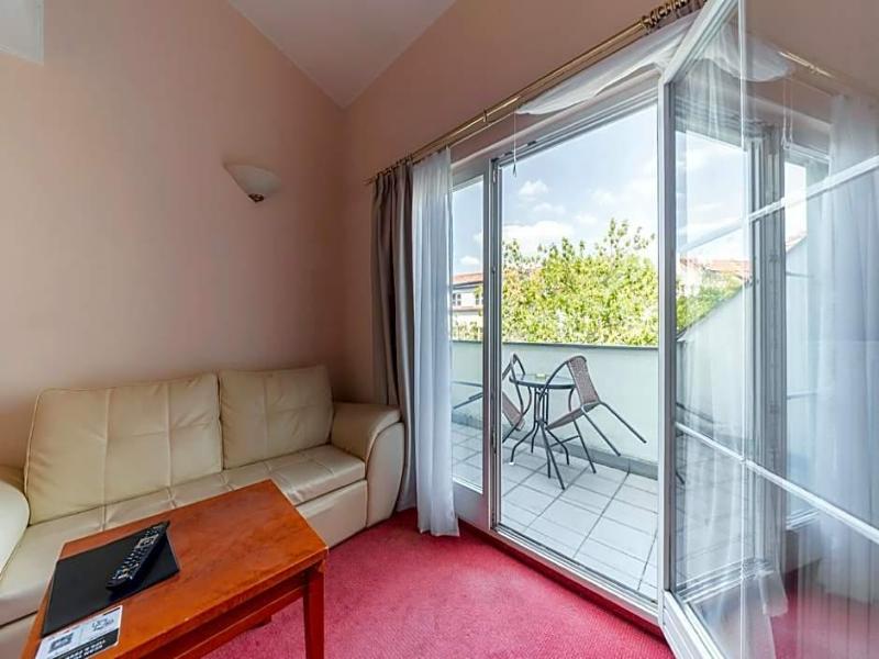 Hotel Raffaello image