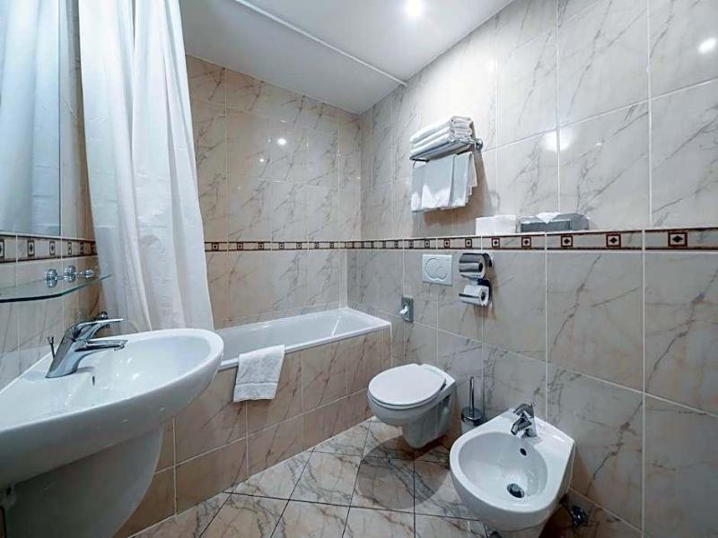 Hotel Raffaello image