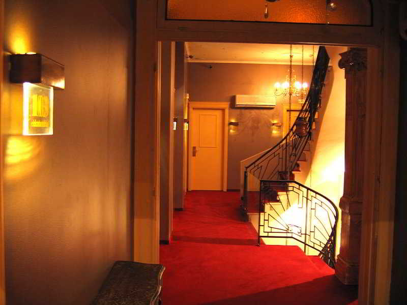 DELPHI ART HOTEL