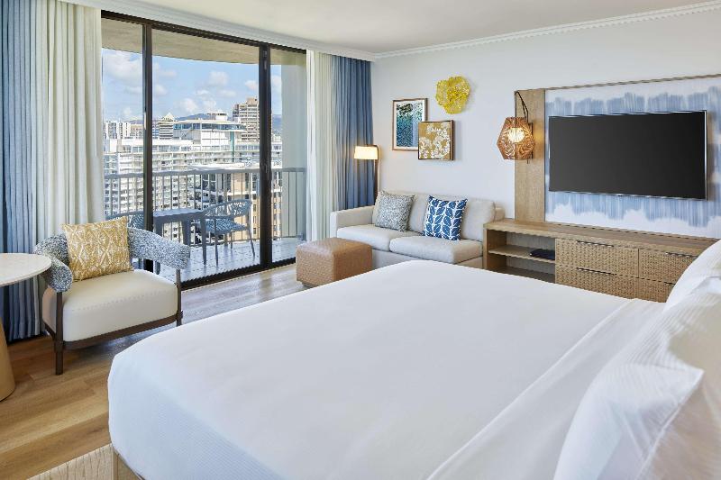 Hilton Hawaiian Village Waikiki Beach Resort image