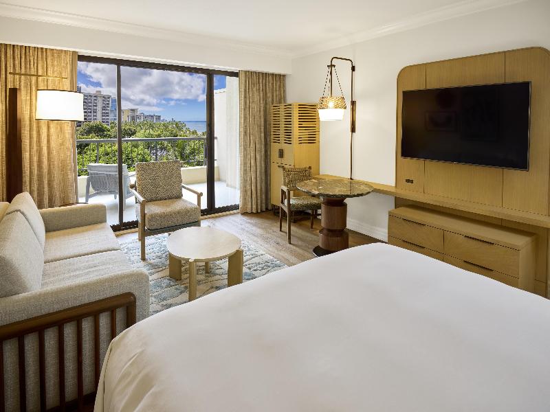 Hilton Hawaiian Village Waikiki Beach Resort image