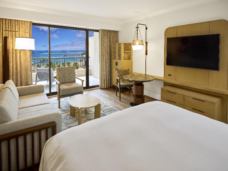 Hilton Hawaiian Village Waikiki Beach Resort image