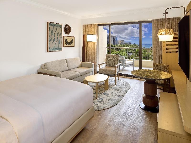 Hilton Hawaiian Village Waikiki Beach Resort image