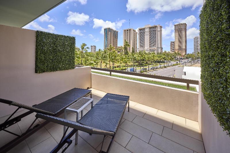 Doubletree By Hilton Alana - Waikiki Beach image