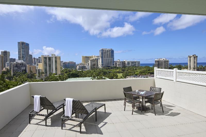 Doubletree By Hilton Alana - Waikiki Beach image