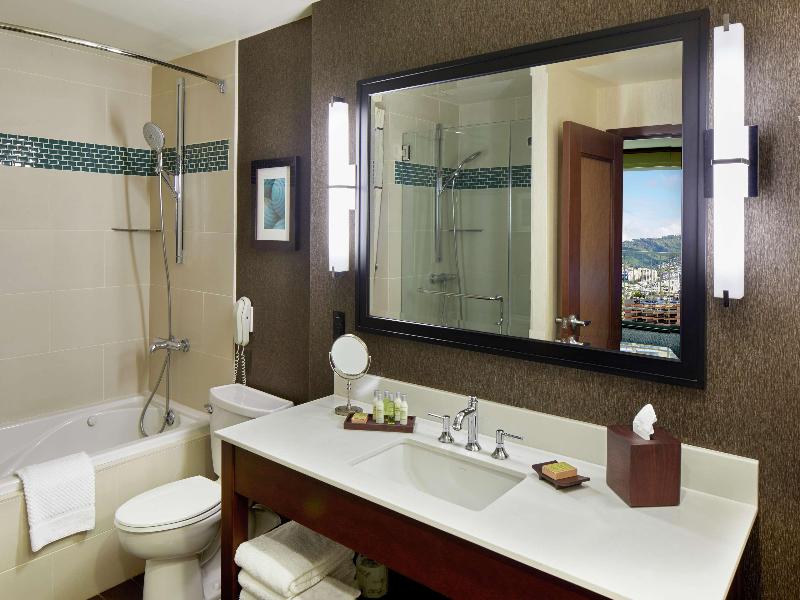 Doubletree By Hilton Alana - Waikiki Beach image