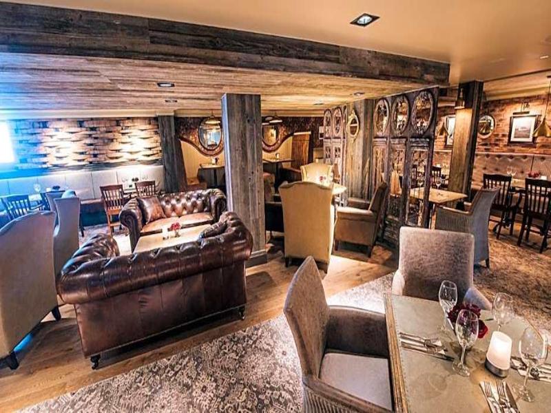 Bowfield Hotel & Country Club image