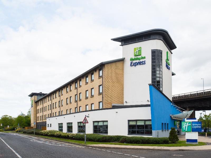 Holiday Inn Express Glasgow Airport image