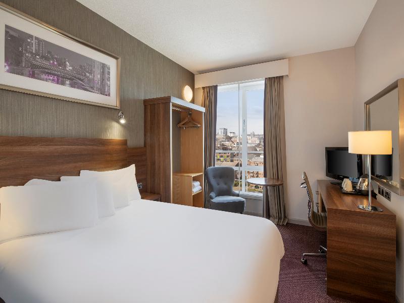 Leonardo Hotel Leeds  image