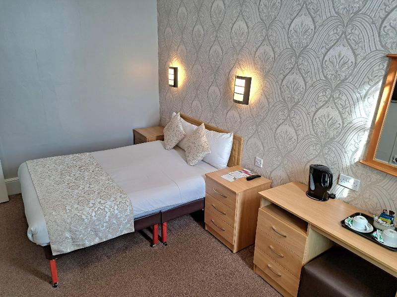 Prince of Wales Hotel Southport image
