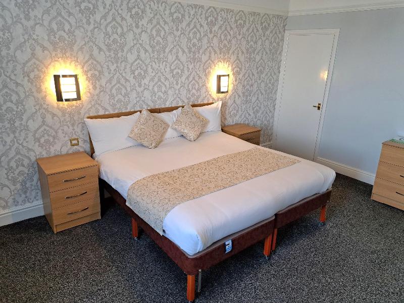 Prince of Wales Hotel Southport image