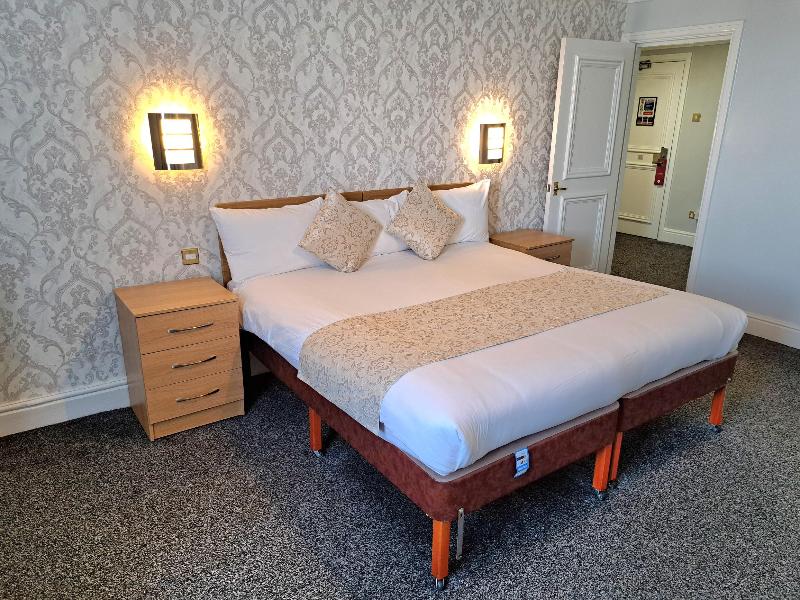 Prince of Wales Hotel Southport image