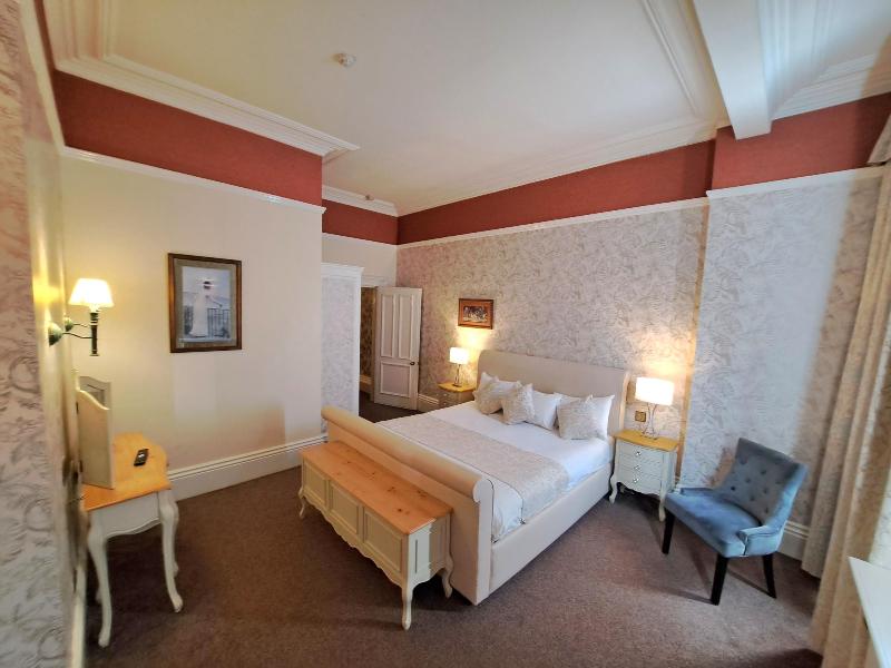 Prince Of Wales Hotel Southport image