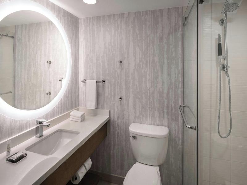 Clearwater Beach Marriott Resort on Sand Key image