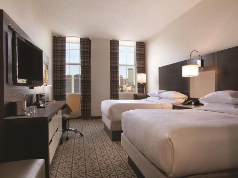 DoubleTree by Hilton Boston-Downtown image
