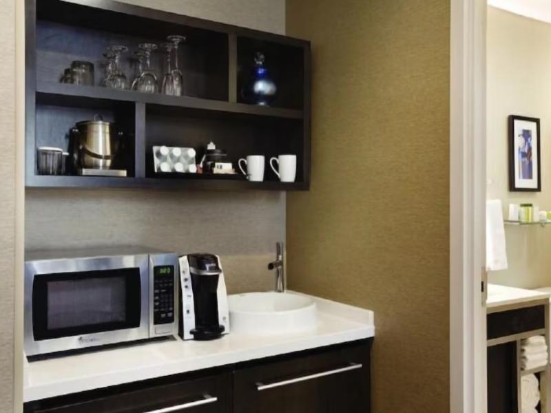 DoubleTree by Hilton Boston-Downtown image
