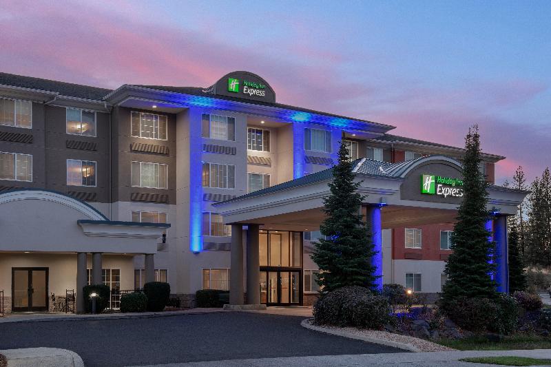 Holiday Inn Express Spokane Airport