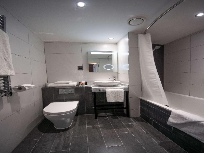 Best Western Abbots Barton image