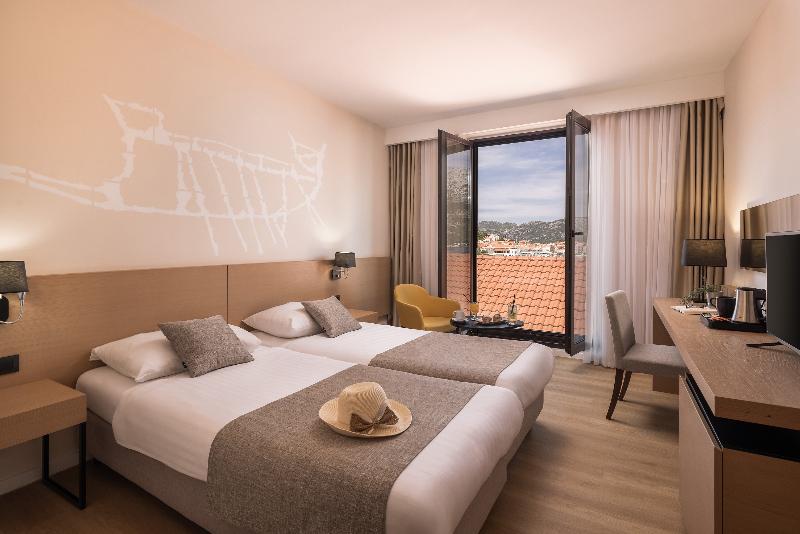 Aminess  Liburna Hotel image