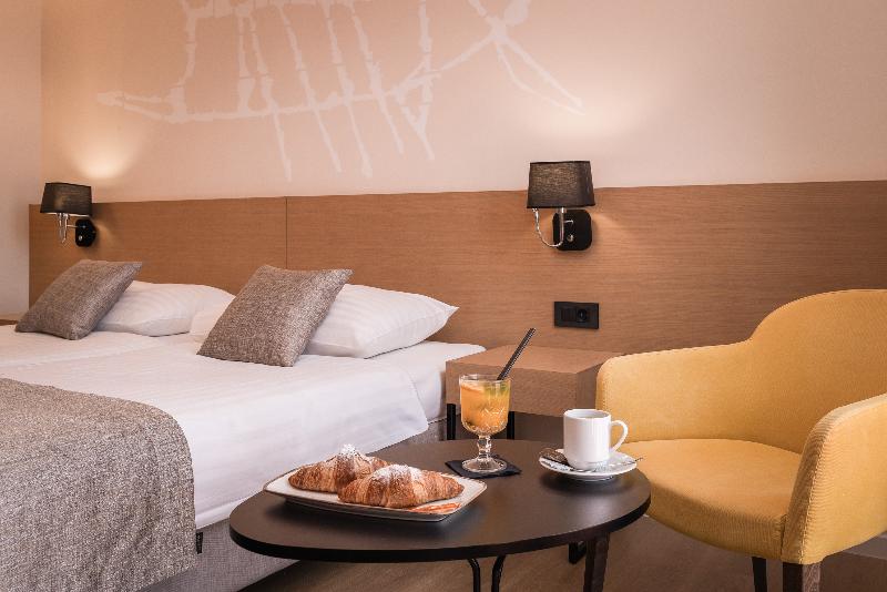 Aminess  Liburna Hotel image