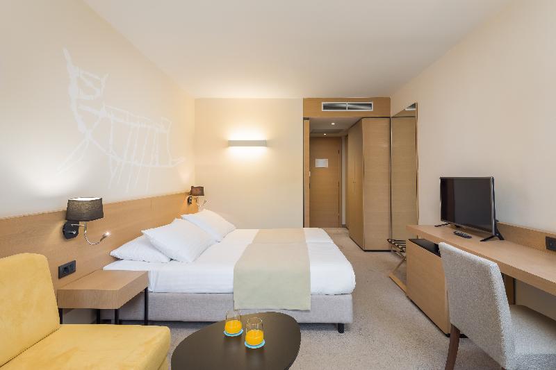 Aminess  Liburna Hotel image